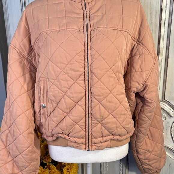 BLANKNYC Women's Quilted Bomber Jacket in Salmon - Picture 3 of 12